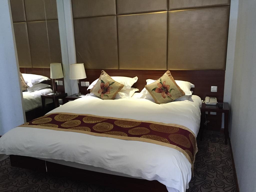 Shanghai Baron Business Bund Hotel Номер фото