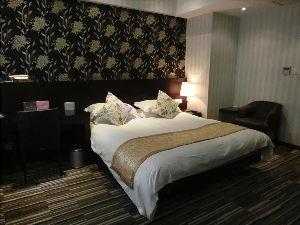 Shanghai Baron Business Bund Hotel Экстерьер фото