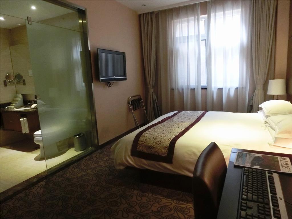 Shanghai Baron Business Bund Hotel Экстерьер фото